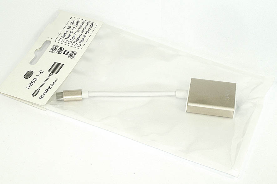 Адаптер Multiport Type-C на VGA для MacBook золотой