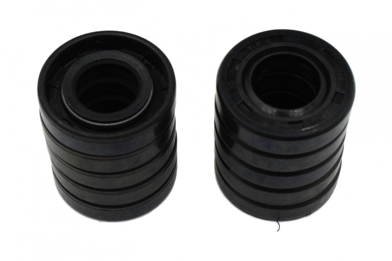 Сальник большой  15х30х7 для безокосы 102073