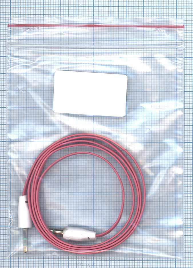 Аудио кабель Jack 3.5 - Jack 3.5, 1м (плоский кабель) малиновый