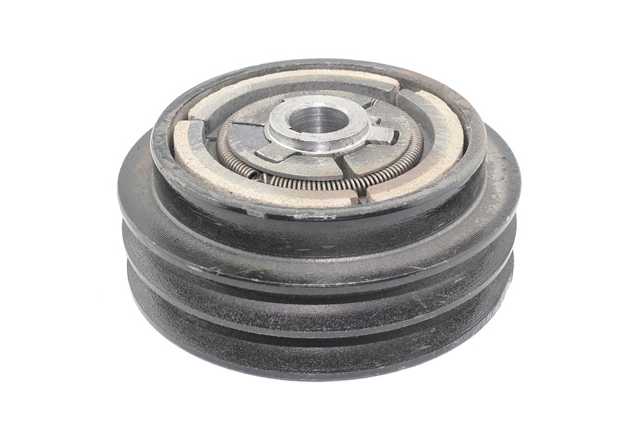 Муфта сцепления для виброплиты профиль ремня A диаметр 130 вал 19 мм (2 ремня) 143007